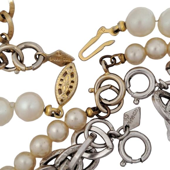 Vintage Jewelry Mixed Lot Sarah Coventry and Unmarked Gold and Silver Tone Pearl - Picture 8 of 11